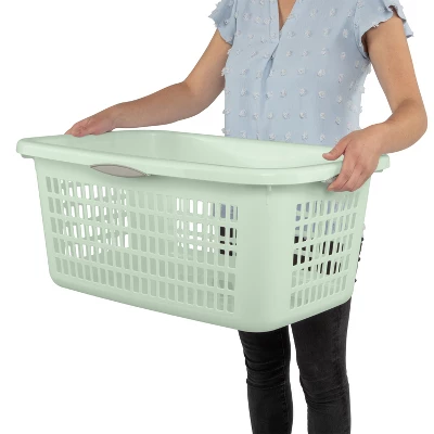 2bu Laundry Basket Green - Brightroom™: Portable Plastic Clothes Organizer With Built-In Handles, 70.4L Capacity 3 2bu Laundry Basket Green - Brightroom™: Portable Plastic Clothes Organizer With Built-In Handles, 70.4L Capacity - Image 3